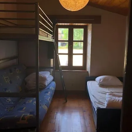 Petite Maison A La Campagne